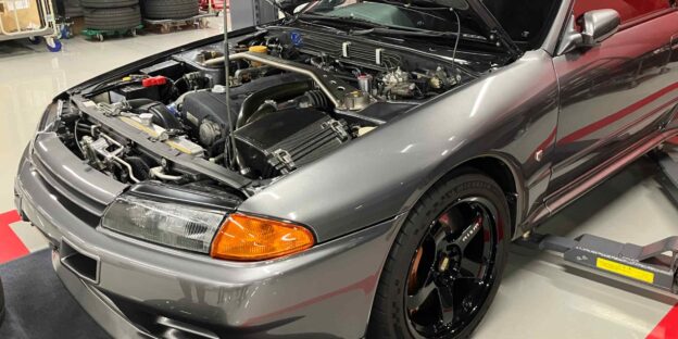 Restorasi mobil klasik Nissan dan Honda di Jepang